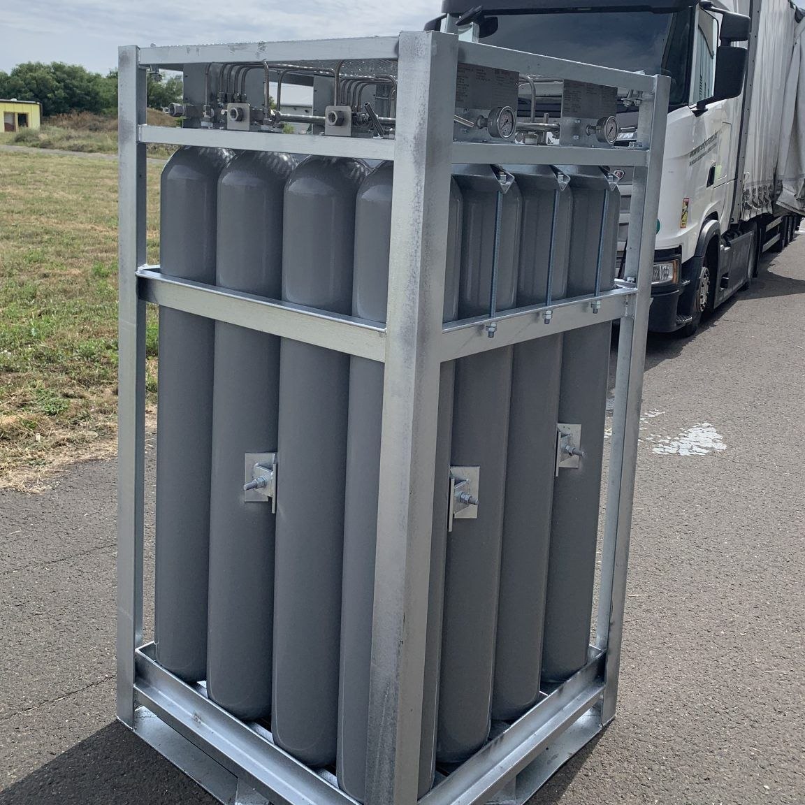 High Pressure Gas Cylinder 16x50